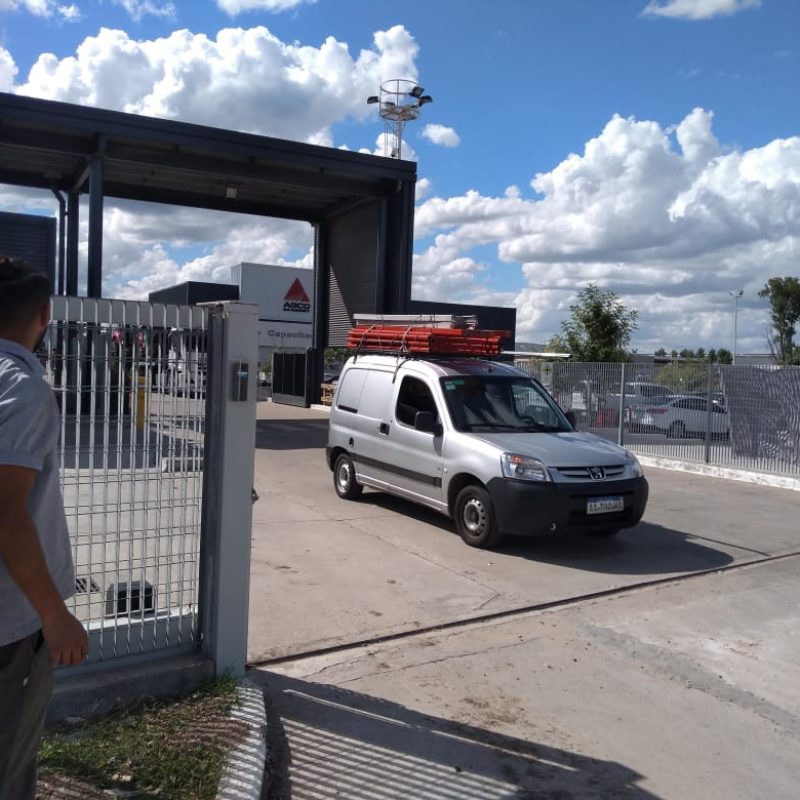 c66ad8d3-b33a-47e4-b10f-0bbea431fda3